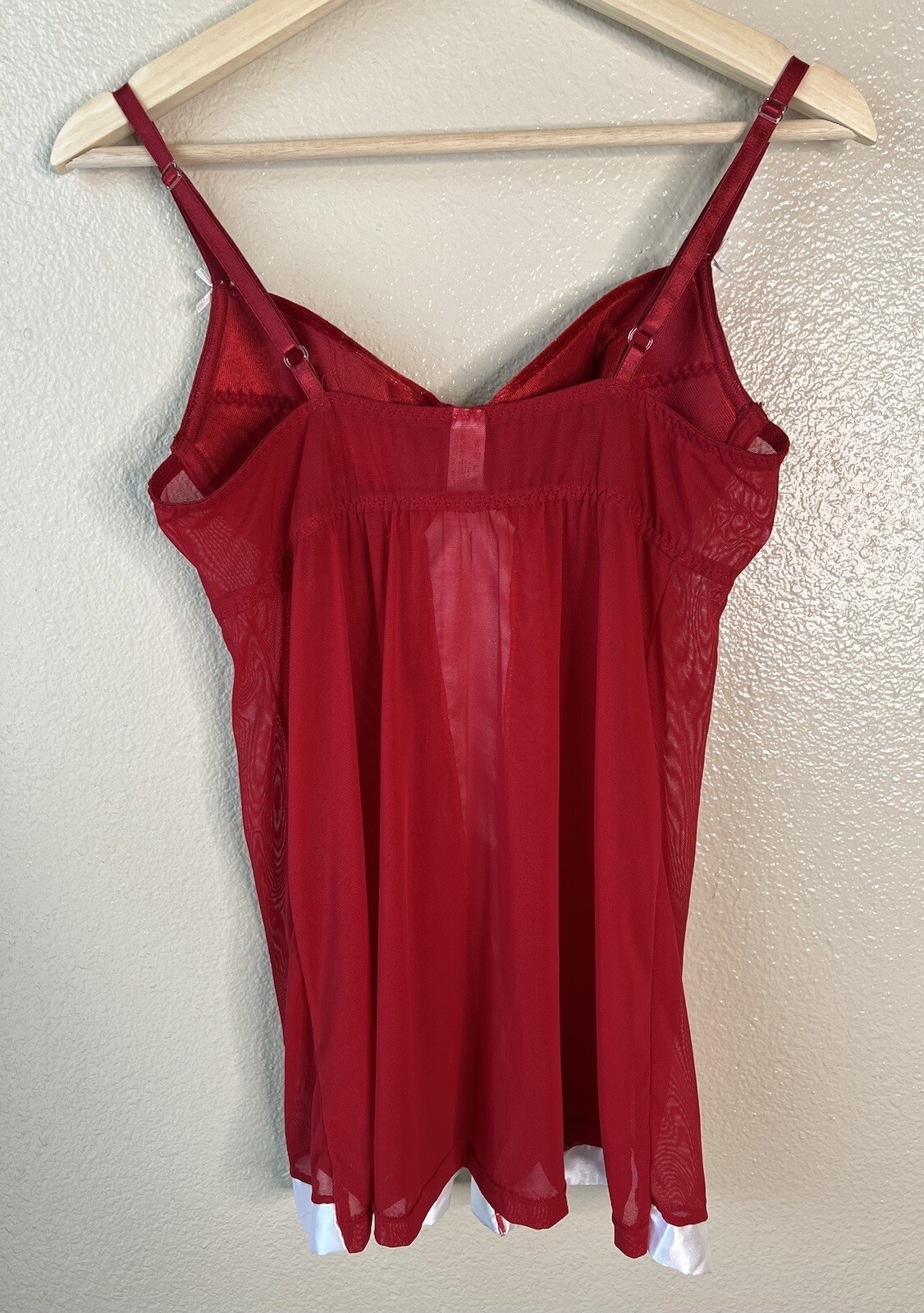 Vintage Secret Treasures Red Nightie Women’s Medium Short Chemise Front Closure
