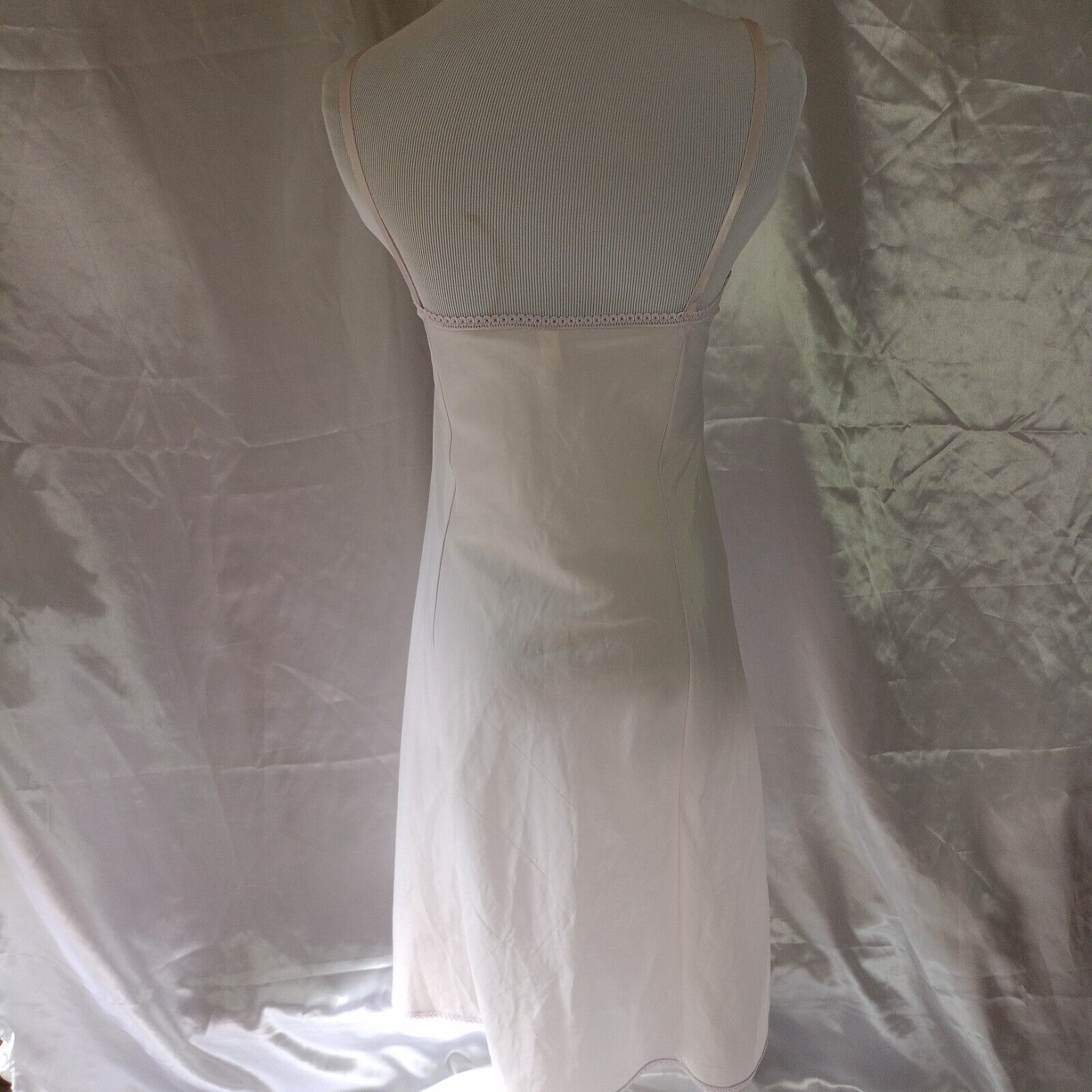 Vintage Barbizon Daffreda Full Slip Lingerie Lace Poly Nylon Size 36