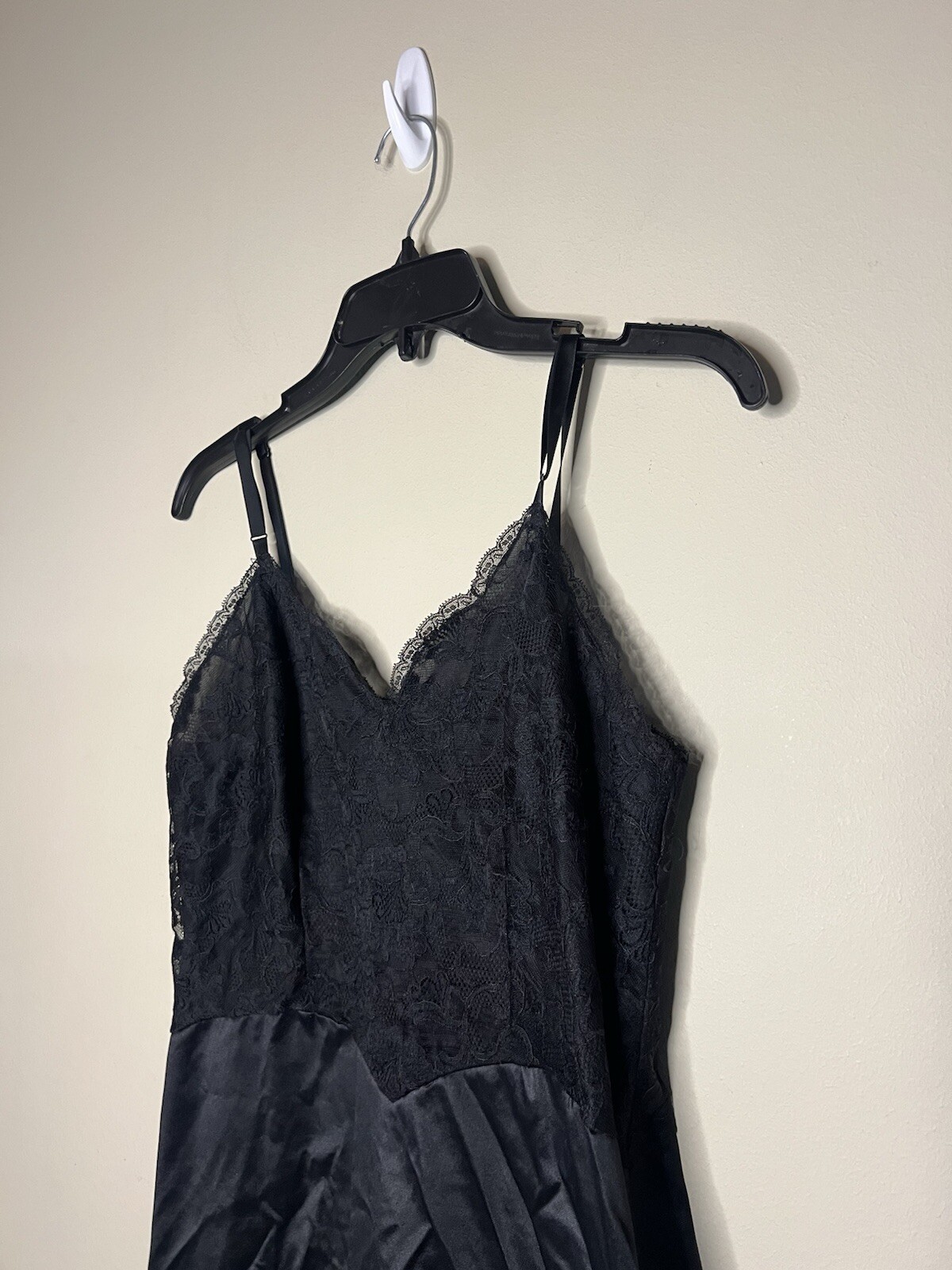 Vintage Vanity Fair Black Lace Satin Slip Nightgown Dress Small Made In USA