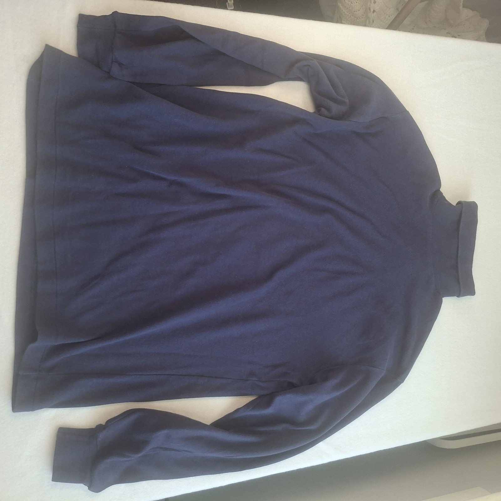 Vintage Vtg 417 Van Heusen Authentic Navy Blue Turtleneck Long Sleeve Sweater M