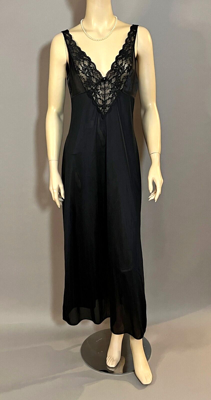 Vintage Vassarette Black stretch bodice Olga Style Nightgown Size LARGE