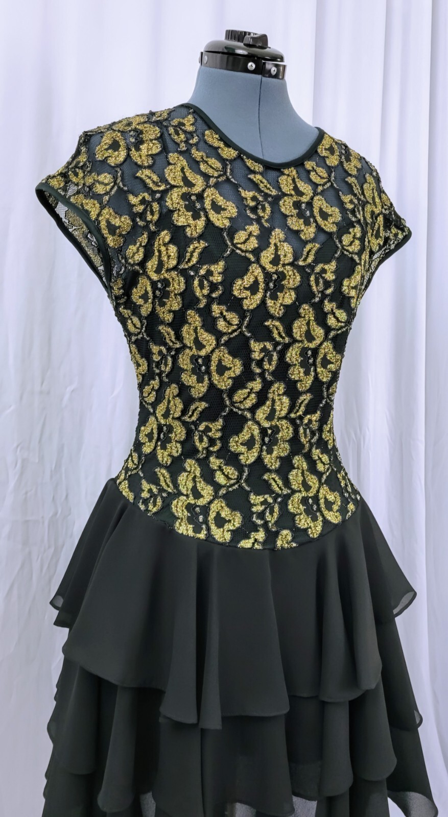 Vintage Late Edition Gold & Black Lace Bodice Dress w Tiered Skirt Size 10