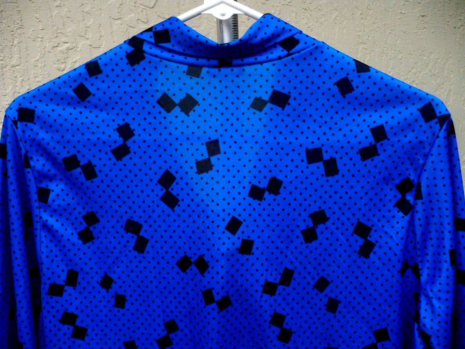 VTG 70S TIGER LILY L BLUE KITTEN BOW POLYESTER TREVIRA BLOCK PRINT BLOUSE WOMEN