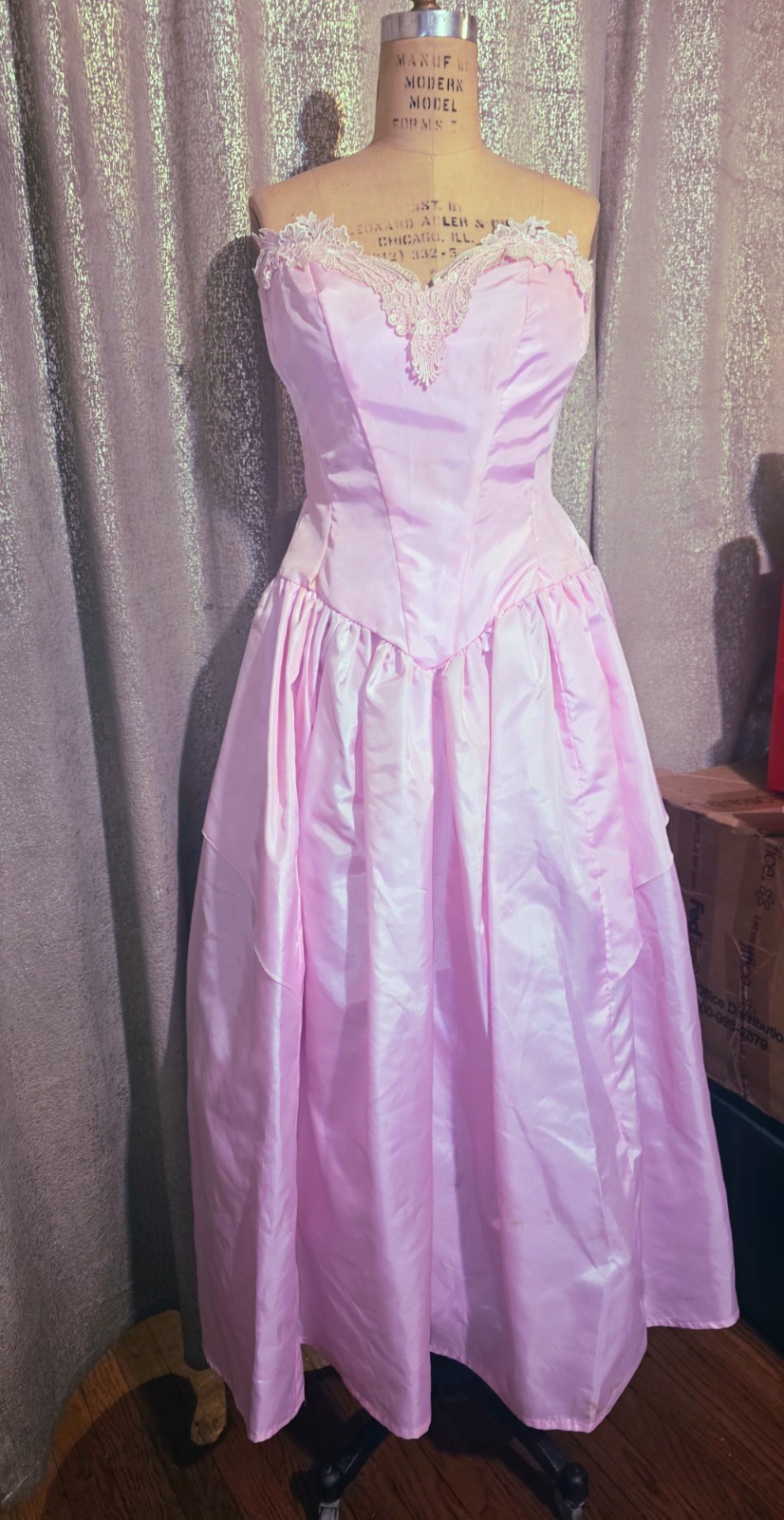 Vintage 80’s Peony Princess Pink Strapless Taffeta & Lace Dress 4 Sm