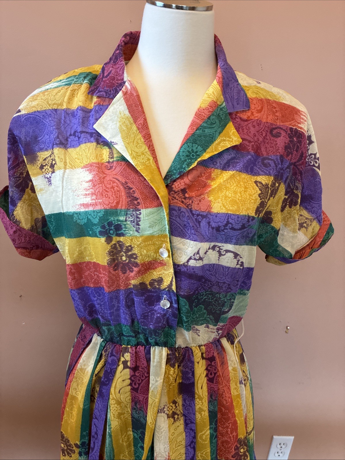 Vintage size 8 Dress Colorful EJM spring Button Up See Measurements