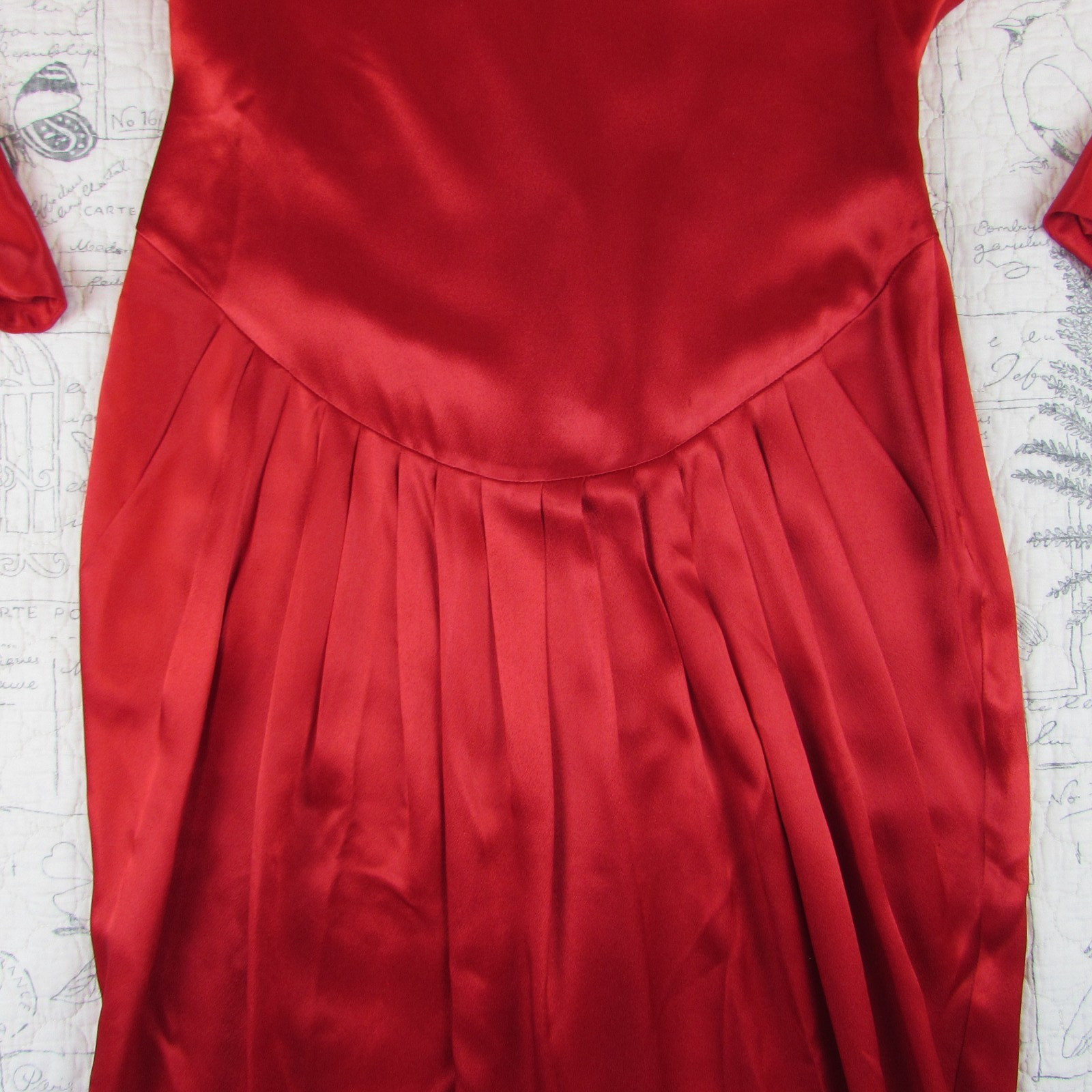 VNTG Norma Kamali 80s RED Satin Long Sleeve Midi Dress I womens made usa 10
