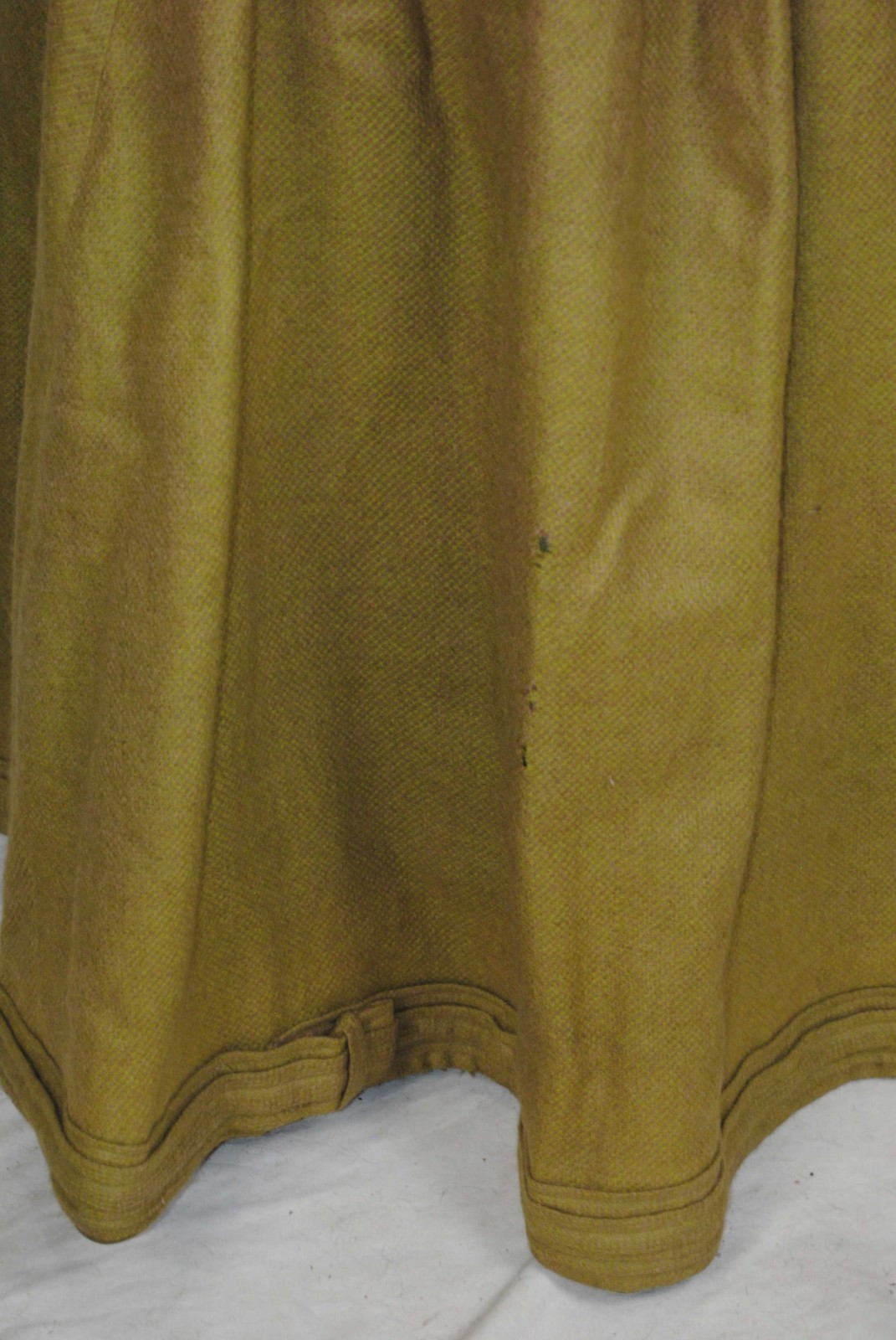 VICTORIAN 2 PIECE WOOL VISITING OR ICE SKATING OUTFIT, 1893