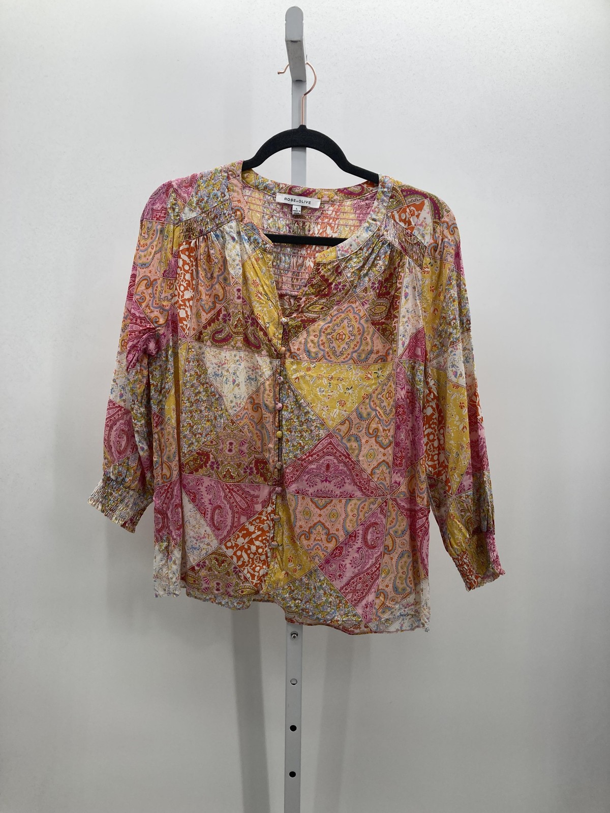 Rose & Olive Size Large Misses Long Sleeve Shirt