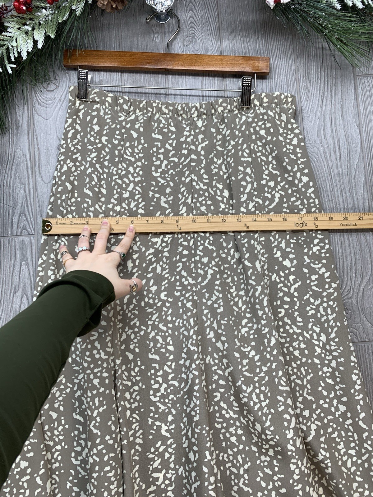 Vintage Dress Suit 2 Piece Blouse Skirt Set Liz Petite Inc Taupe 70s Size 6