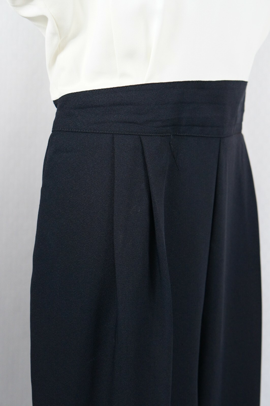 Joan Walters Petite Size 14 Navy Ivory Short Sleeve Jumpsuit Vintage