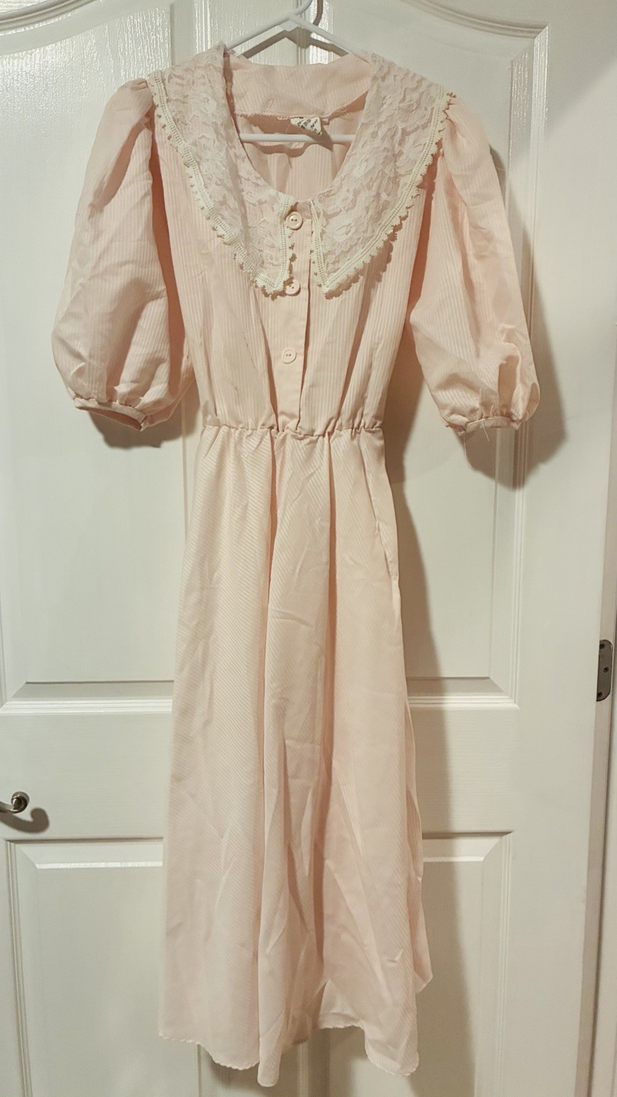 Vintage 1980s Pink Dress With Floral Lace Tie In Back Size 5/6
