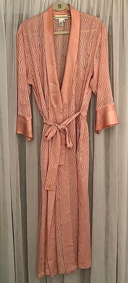 Vintage Oscar De La Renta Pink/Rose Em​bossed Satin Trim Robe ~M