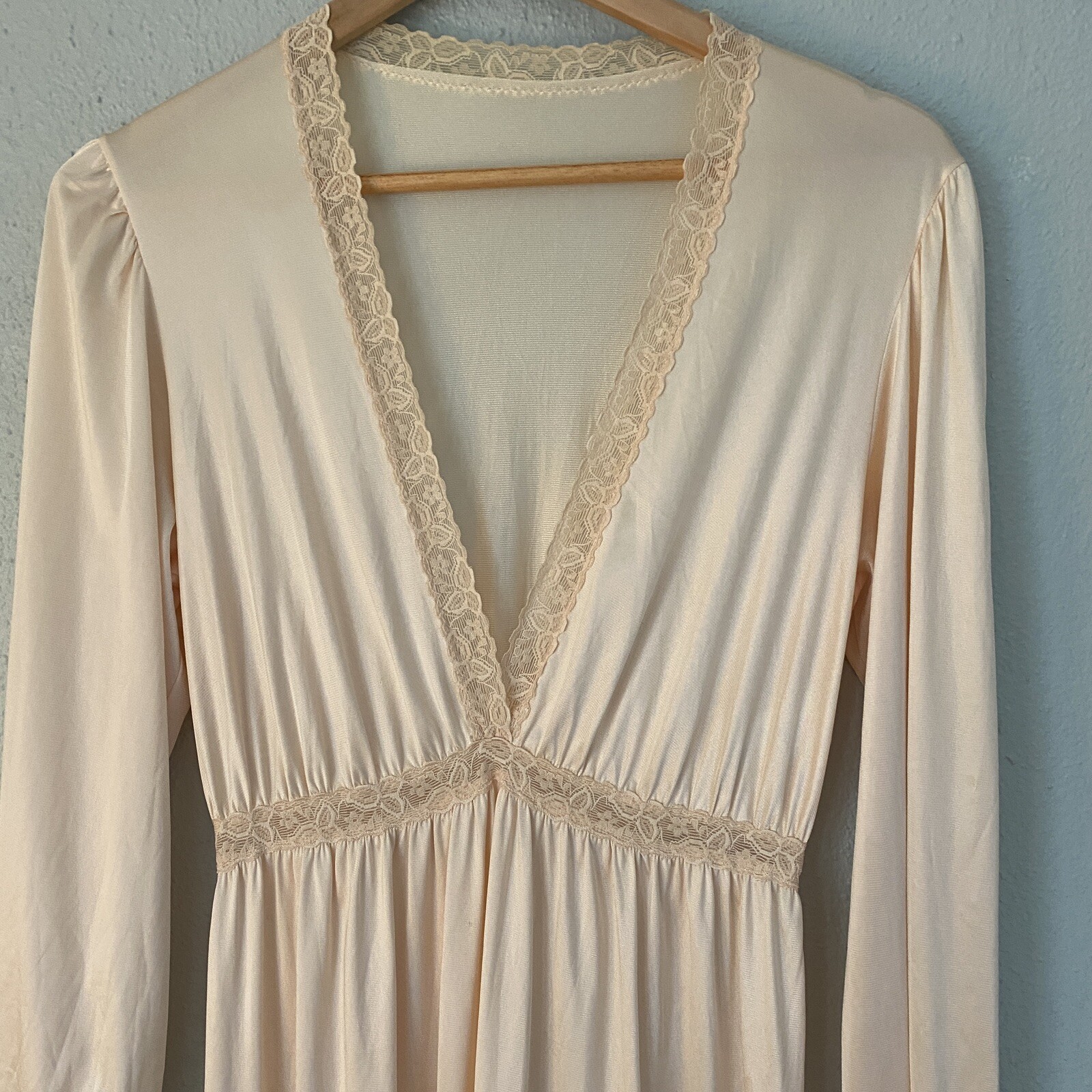 Vintage 60s 70s Sears Plunging Neckline Lacy Long Nightgown Peach 36 Small
