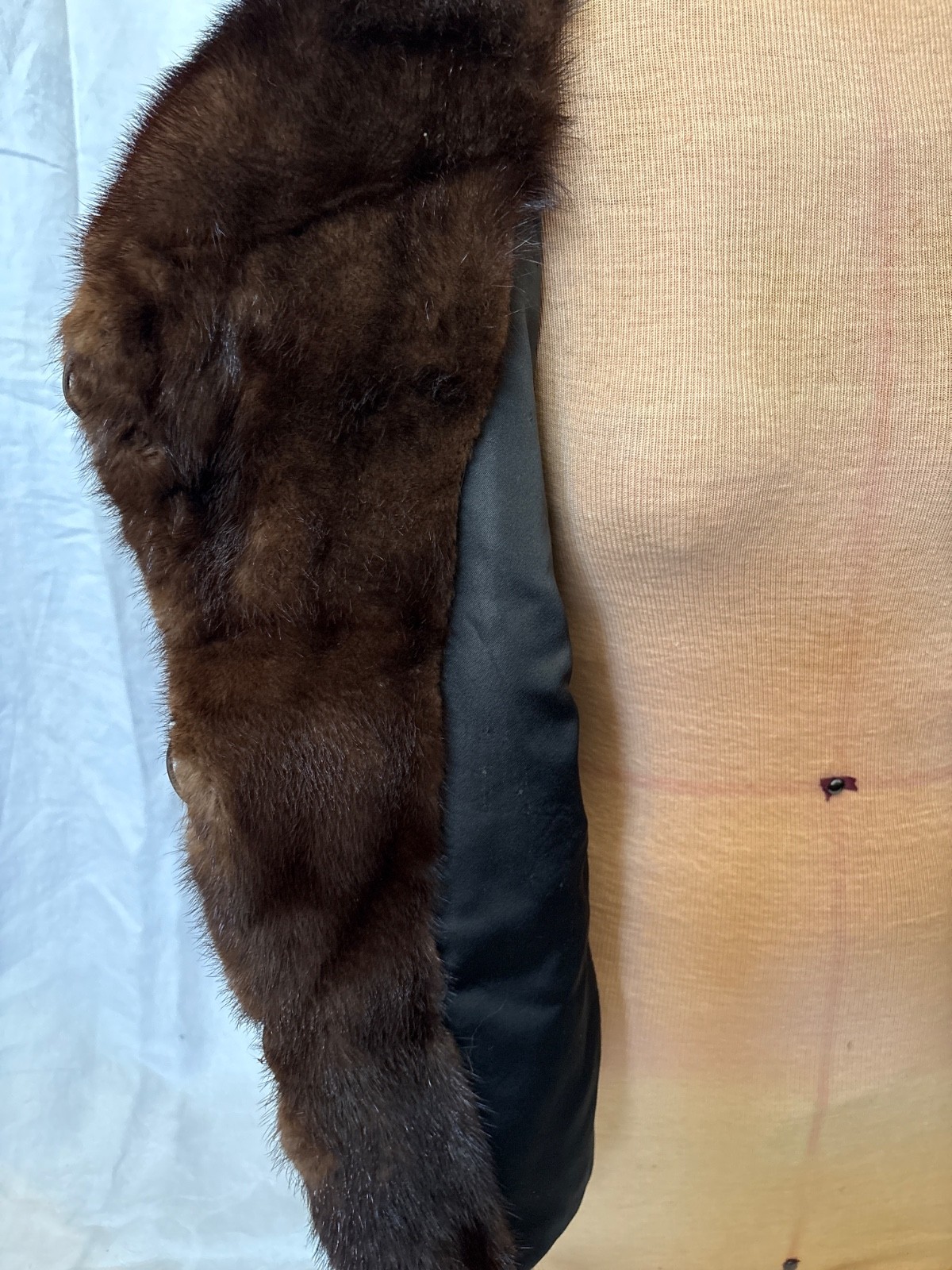 VINTAGE Brown Mink 50’s SHRUG JACKET LADIES SMALL-Shawl Collar-Bracelet Sleeves