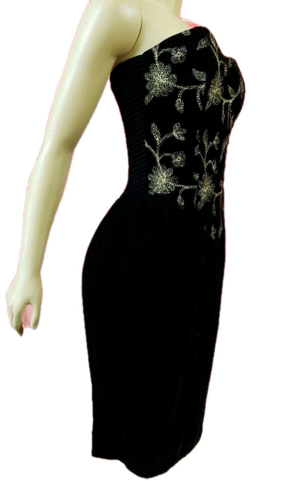 Positively Ellyn | Union Made Vintage Velvet Black Strapless Women’s Dress 7/8