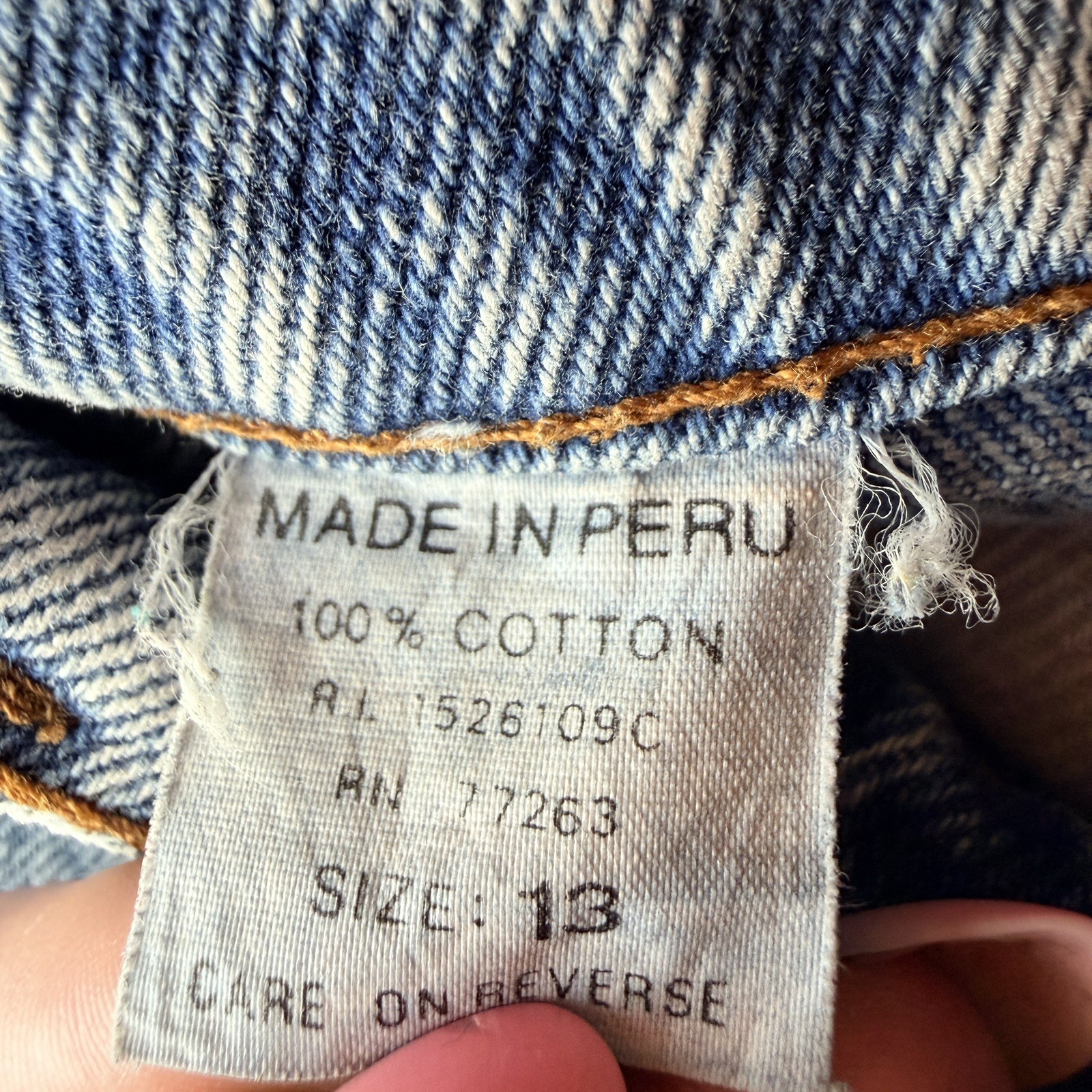 Vintage No Excuses Collectors Series High Waisted Light Wash Jeans Bow Hem Sz 13