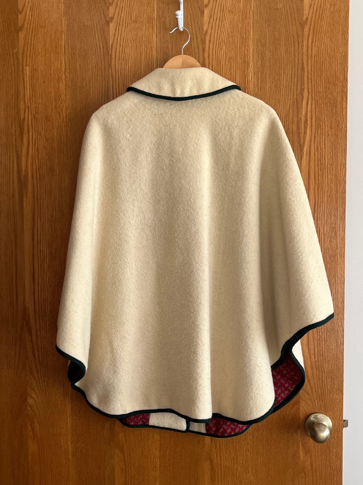 Vintage Loden Wool Cape, off-white with deep green trim, fully lined, size med