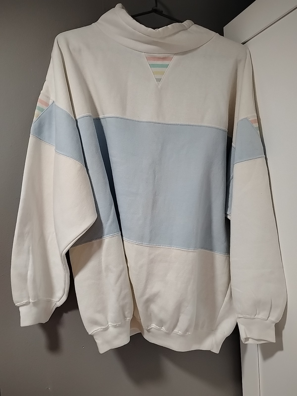 Vintage Sweatshirt Pastel Block Pullover Turtleneck Large Energies Bi Currants