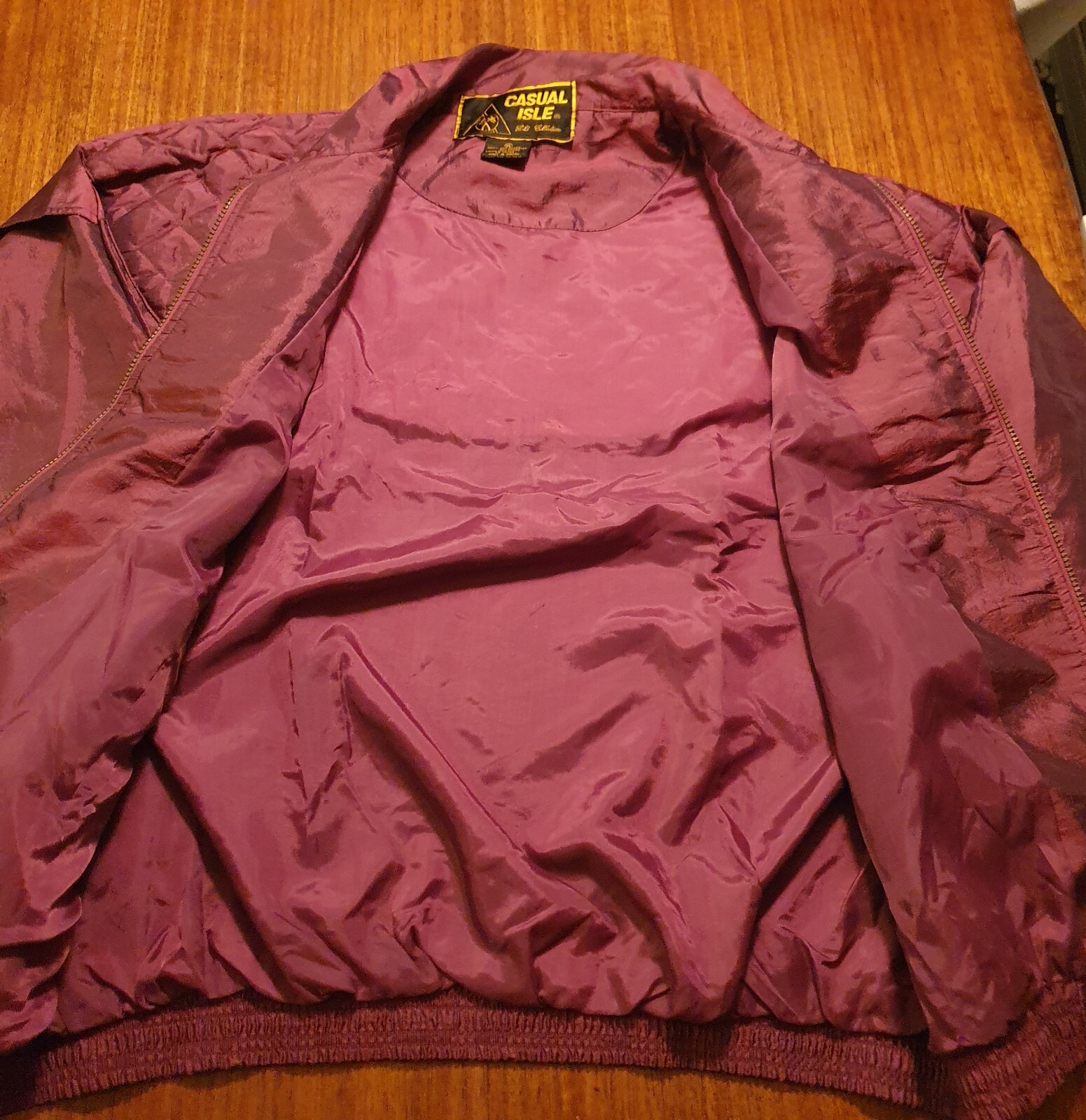 Vintage 80’s Casual Isle XL Burgundy Wine Windbreaker Iridescent Jacket