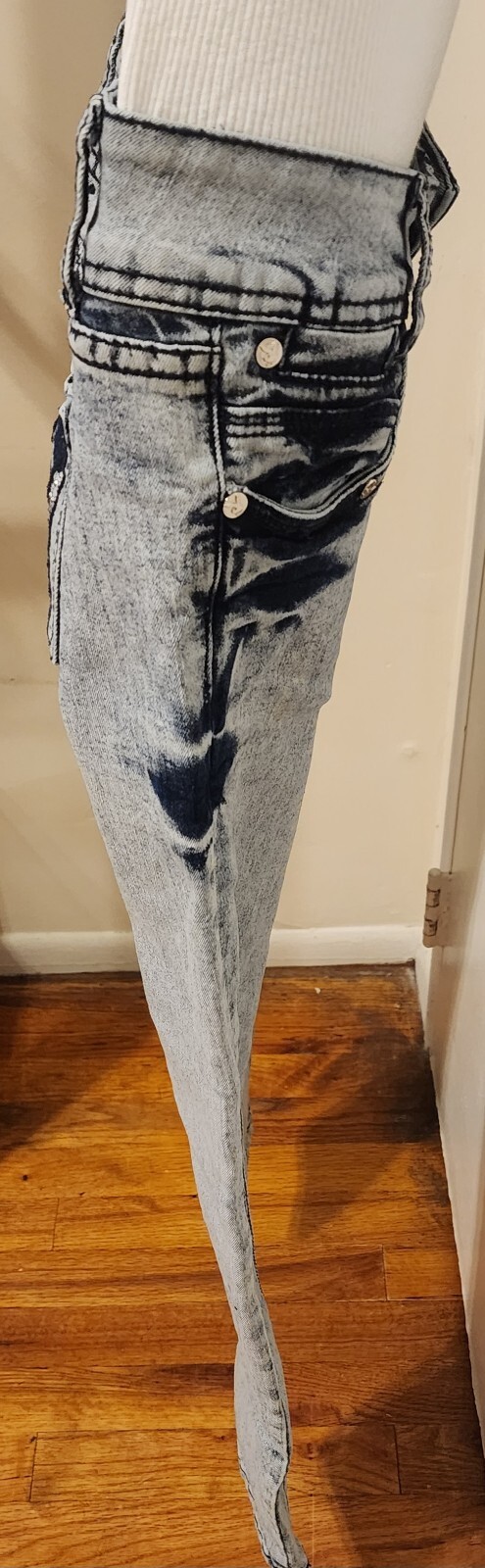 🌐VINTAGE 🌸BRAND NEW no tags🌸 Women’s PLAYBOY Jeans size 7/8