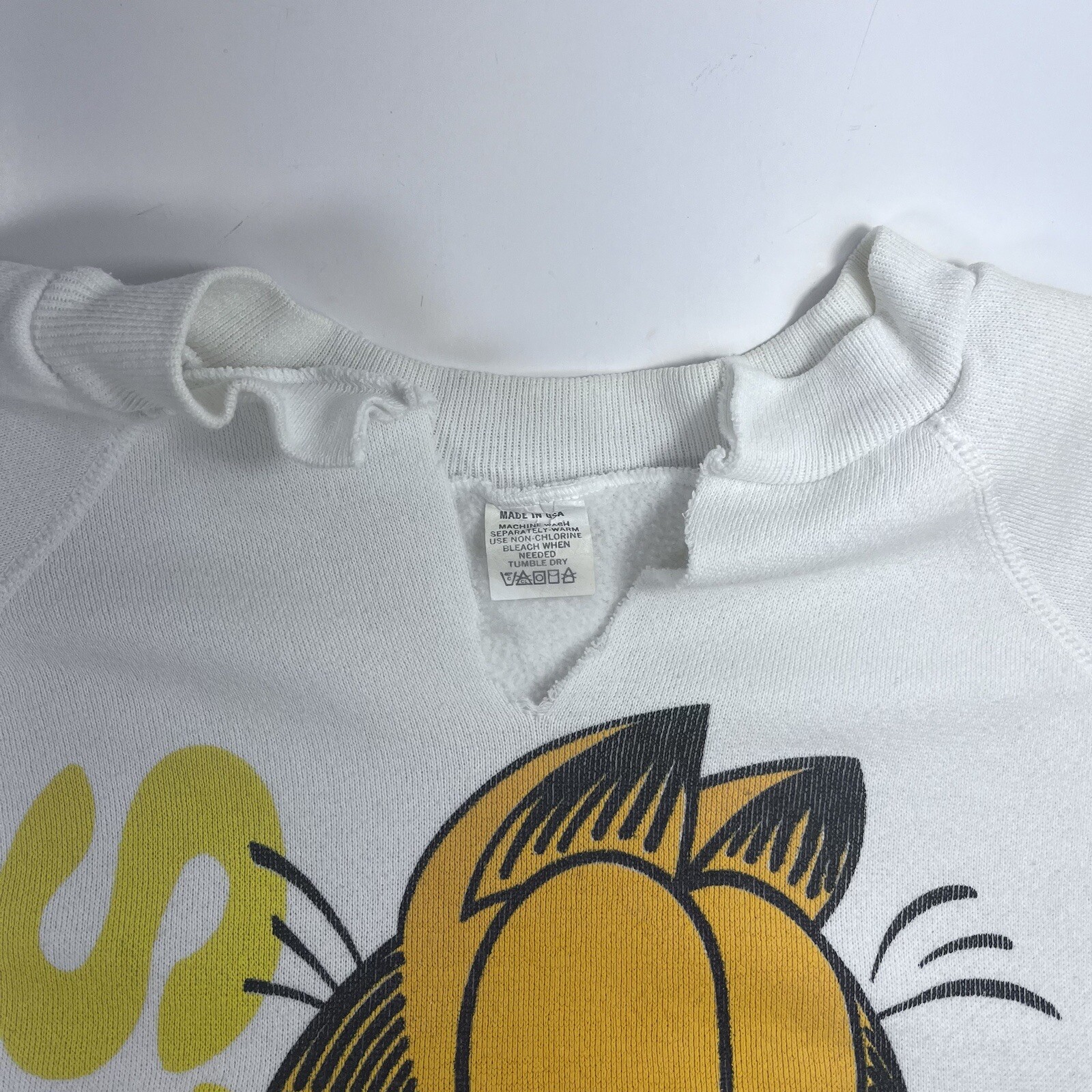 Vintage Garfield Texas Sweater USA One Size White Orange Jim Davis Sweatshirt