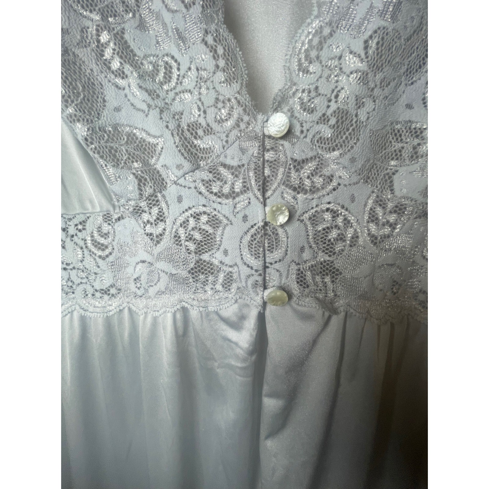 Vintage Shadowline Silver Lace Duster Robe 1X Long Nylon Peignoir Romantic