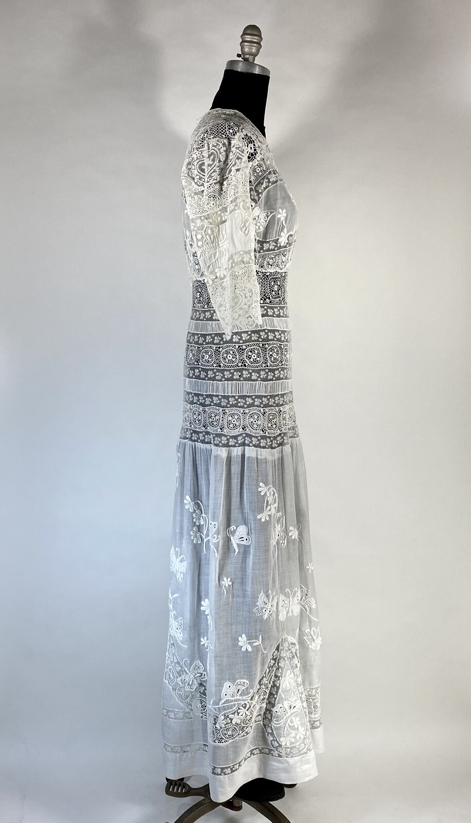 Antique late Victorian-Edwardian intricate pieced lace sheer wedding gown dress