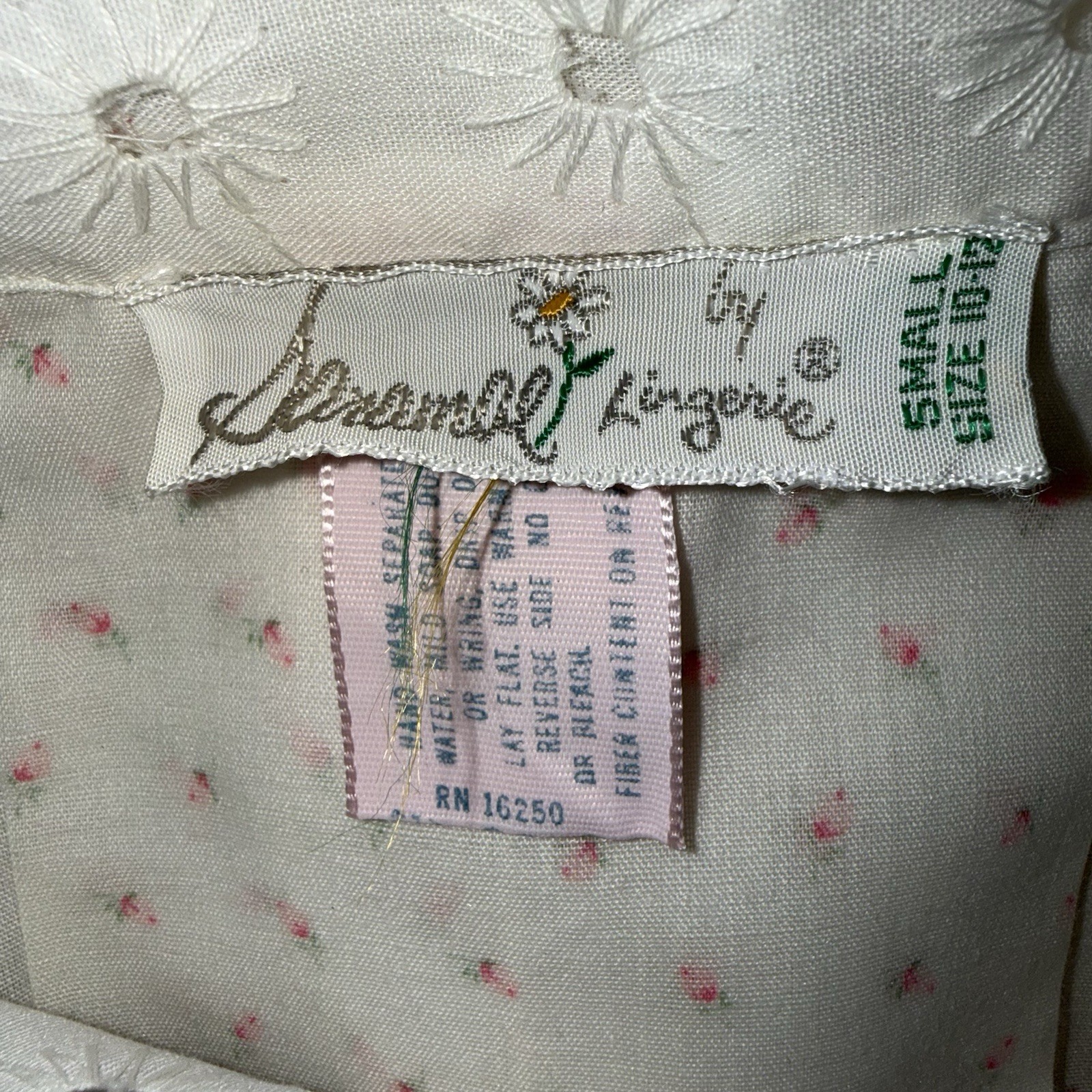 Vintage Eyelet Bib Rosebud Maxi Nightgown Pink Ribbon 1960’s Sz S/M Cottage Core