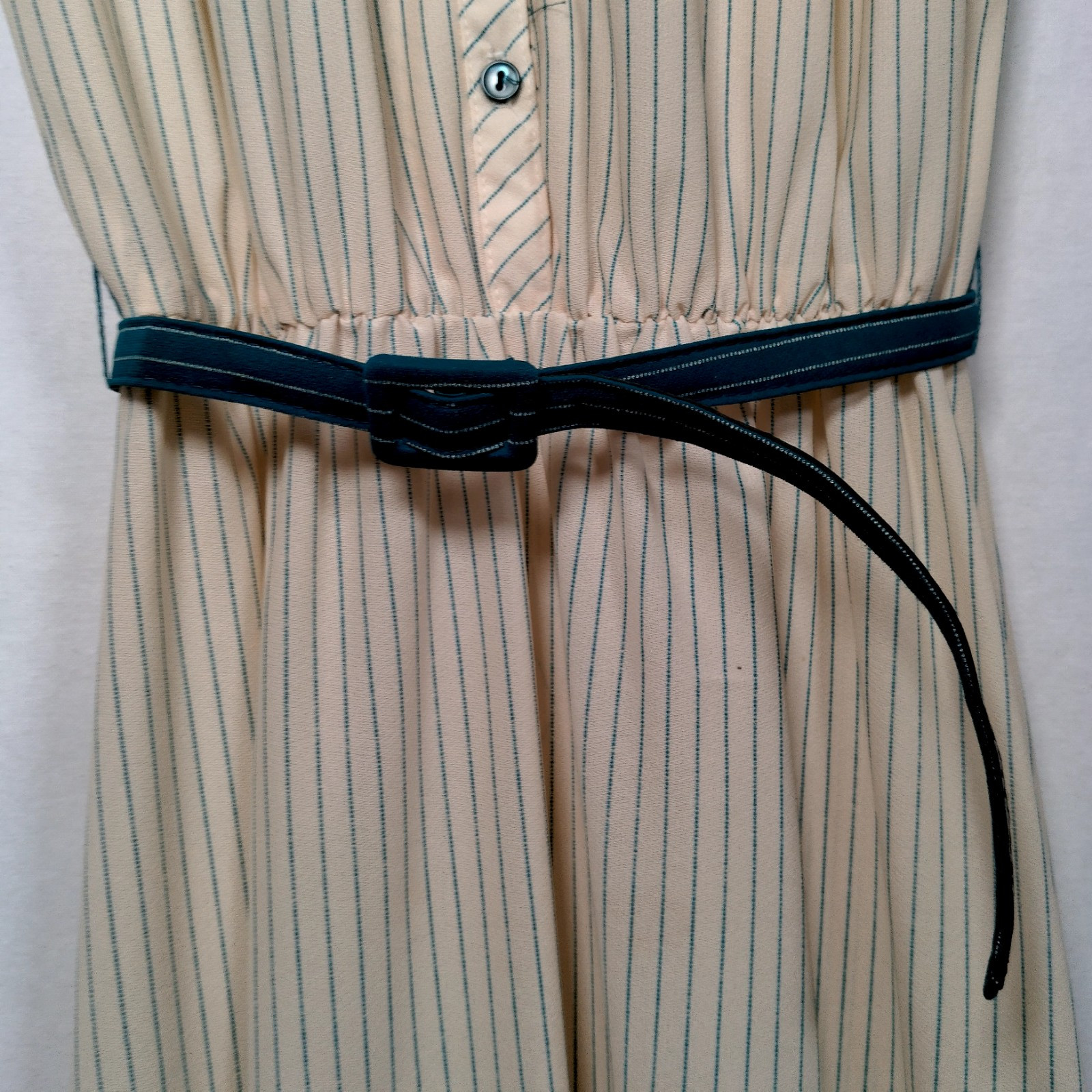 Vintage 1970s Dress Size 7 Ivory Blue Stripe Button Up Collar Belted Secretary