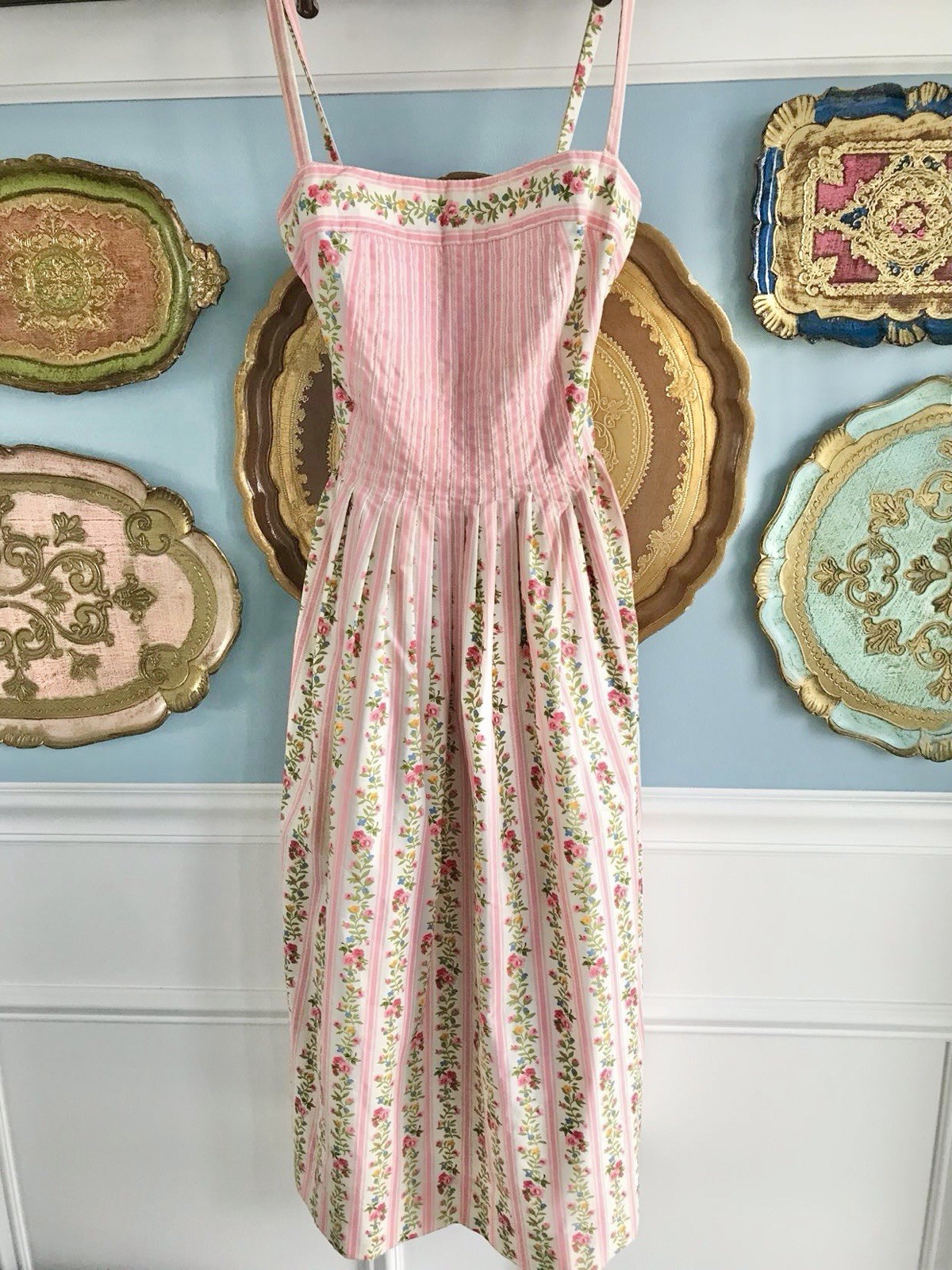 Victor Costa Vintage 50’s/Grandmillennial Style Floral Pink Stripe Cotton Dress