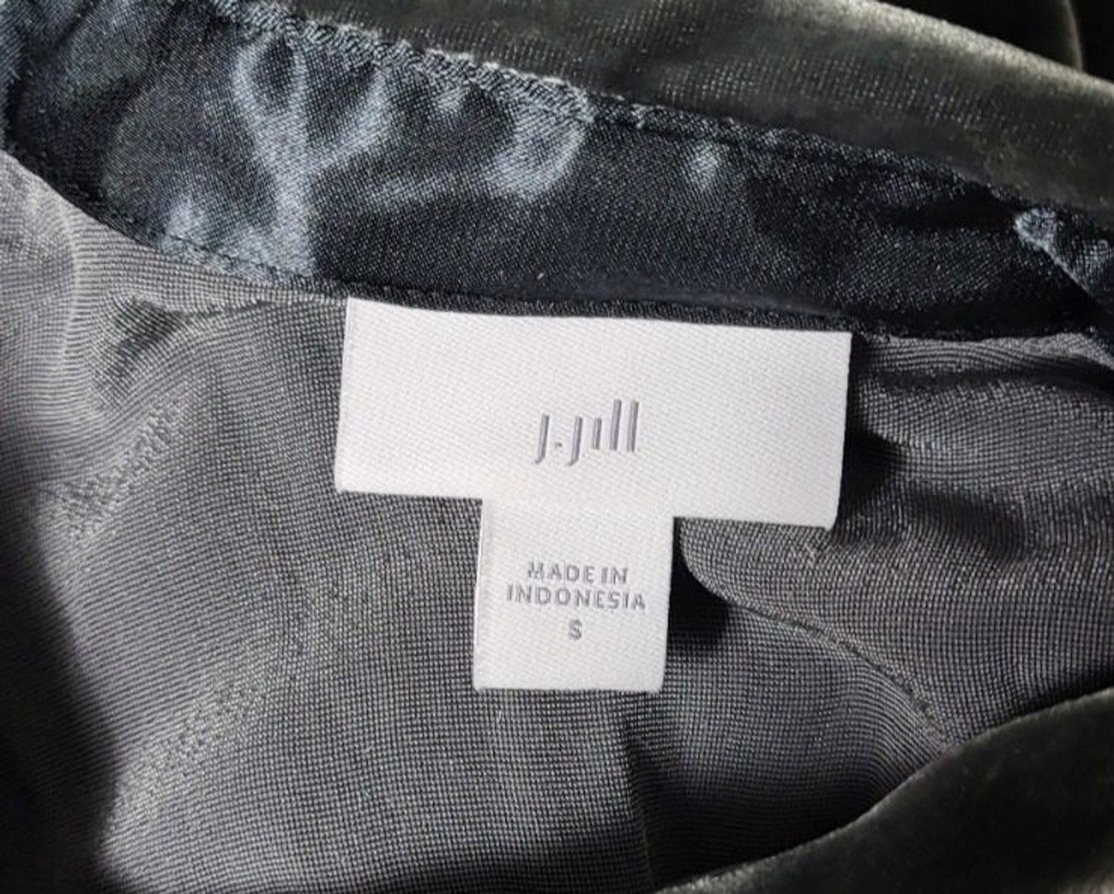 Vintage 90s J. Jill Grey Crushed Velvet Silk Rayon Button-Down Blouse Size Small