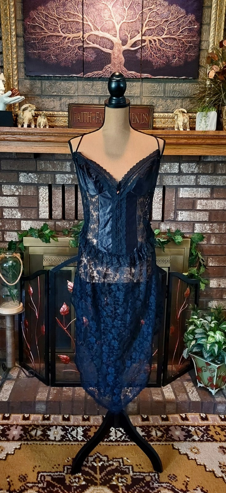 Vintage Jill Andrea of New York Black Lace Gothic Nightgown Size XXL