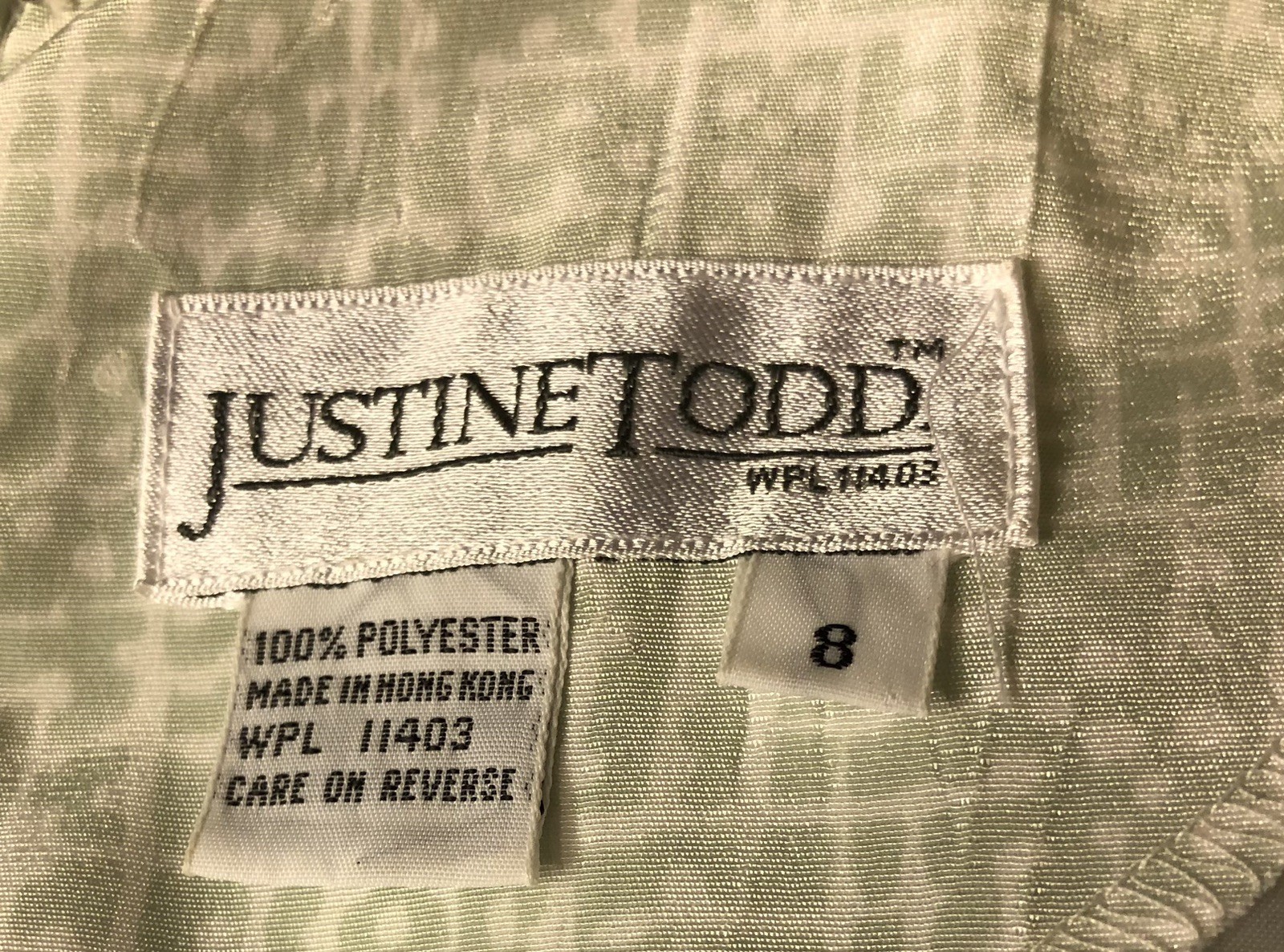 Vintage 90s women’s size 8 Justine Todd polyester green pleated dress 48″ long