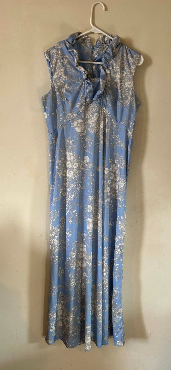 Vintage 70’s Blue Ruffle Floral Empire Maxi Dress Sleeveless 14-read description