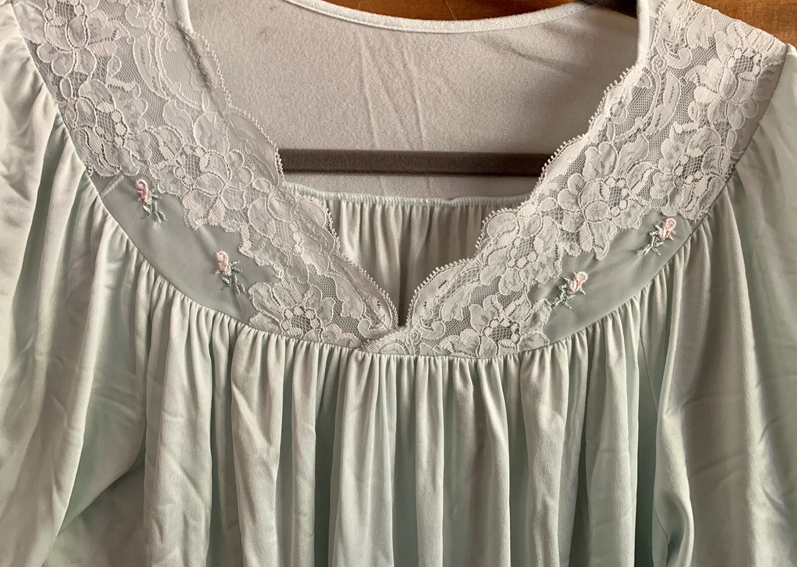 Vintage SHADOWLINE Mint Green & White Lace Nightgown Medium