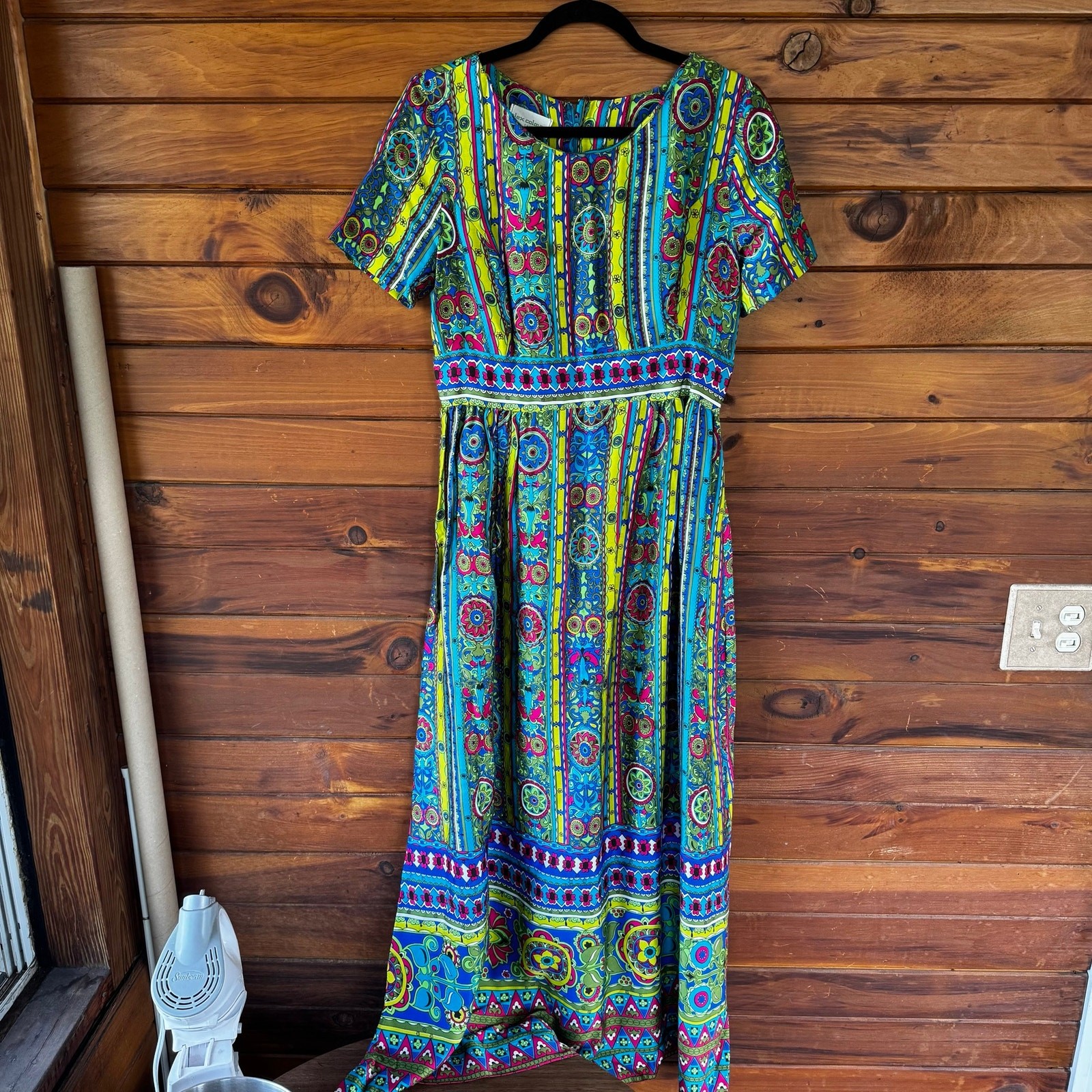 VTG 1970s Alex Coleman California PSYCHEDELIC Bateau Neck Maxi Dress Size Medium