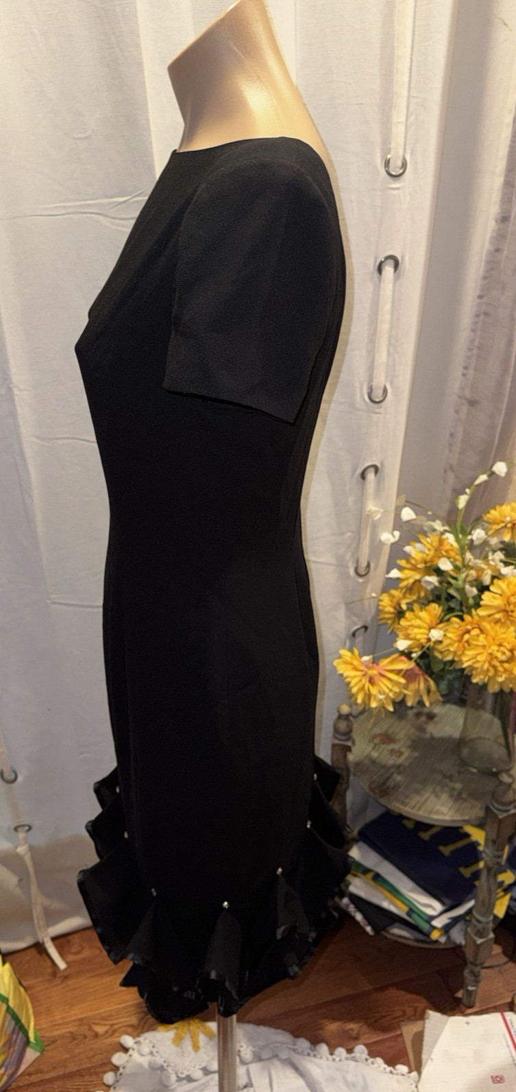 VTG Morton Myles for the Warrens Wiggle Ruffle Short Sleeve Black Dress Sz 4