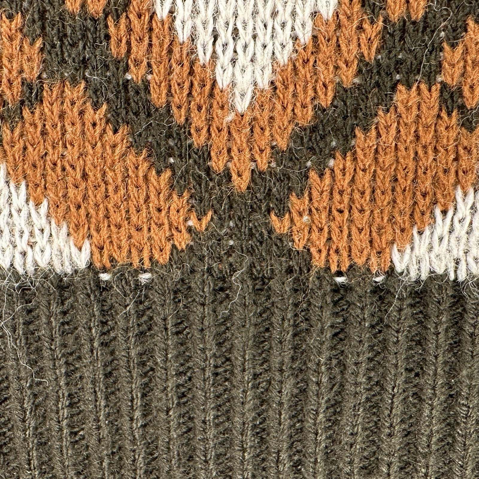 Vintage Essley leisurewear Argyle Crewneck Pullover Sweater Medium Brown