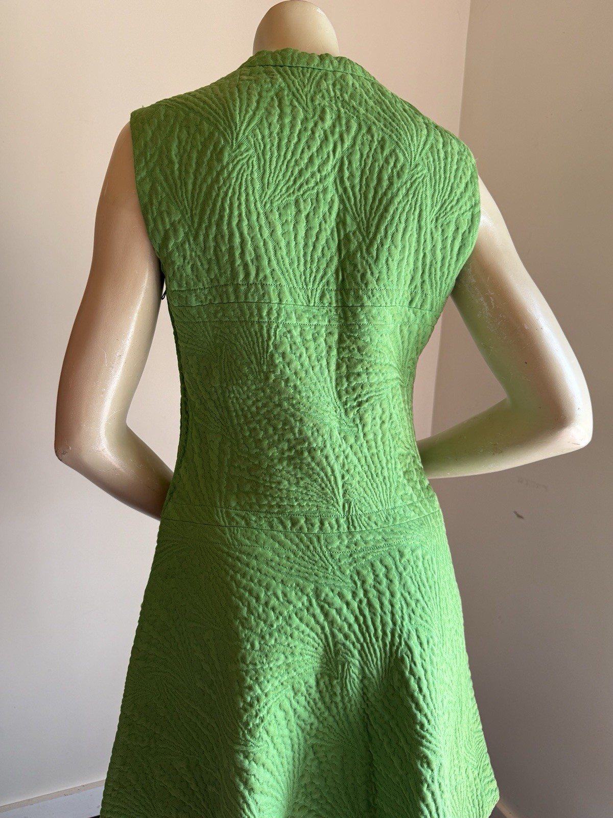 VINTAGE FRENCH LABELLED JACQUE HEIM 1960 EMERALD MINI DRESS