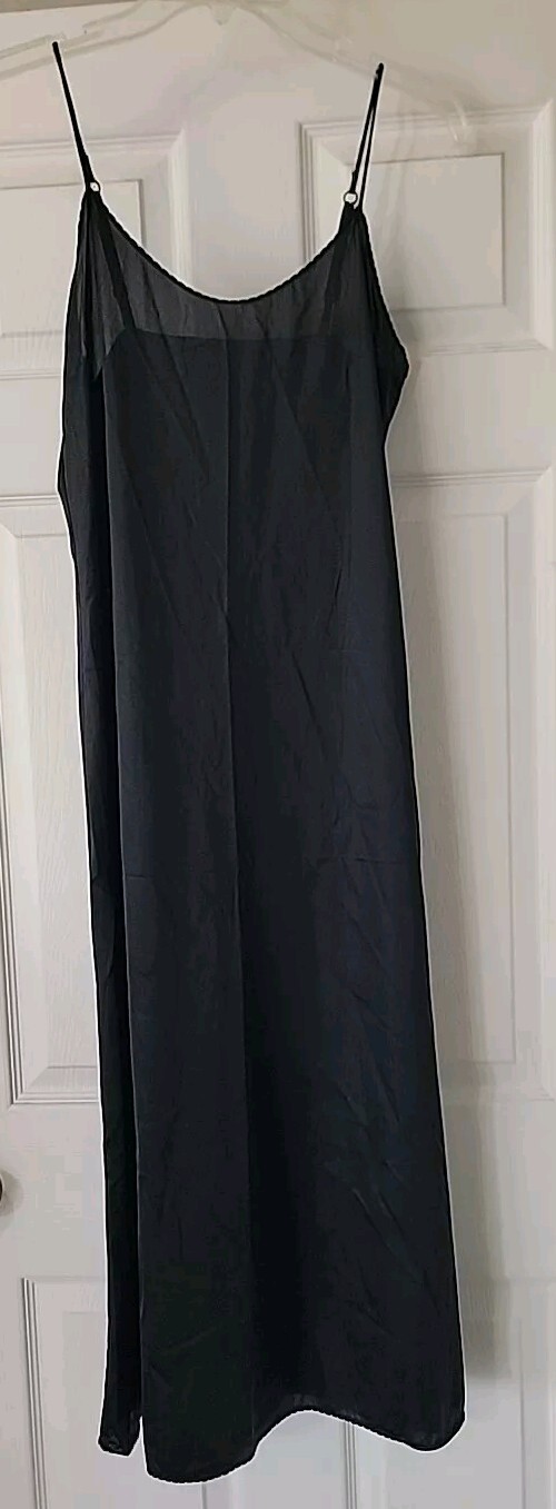 Vanity Fair 34 32″/40 Style 10-717 100% Nylon BLK Long Full Slip Nightgown USA