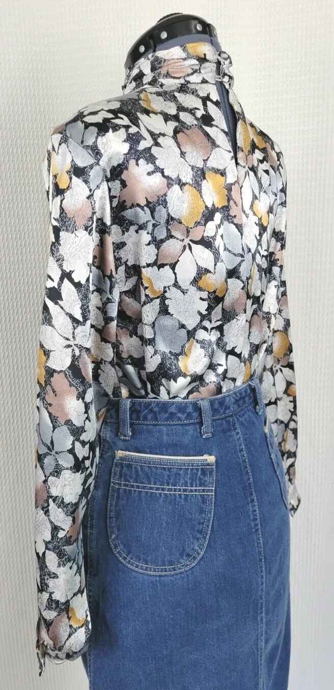 Vtg Notations Black/White/Grey/Brown Paisley Print over Leaf Print Blouse Sz 8
