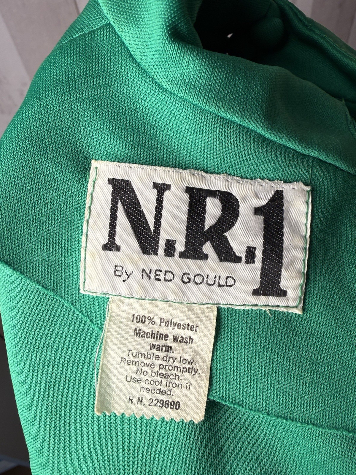 Vintage 1970s MOD Emerald Green Maxi Gown Elegant Poly Retro Size L/12