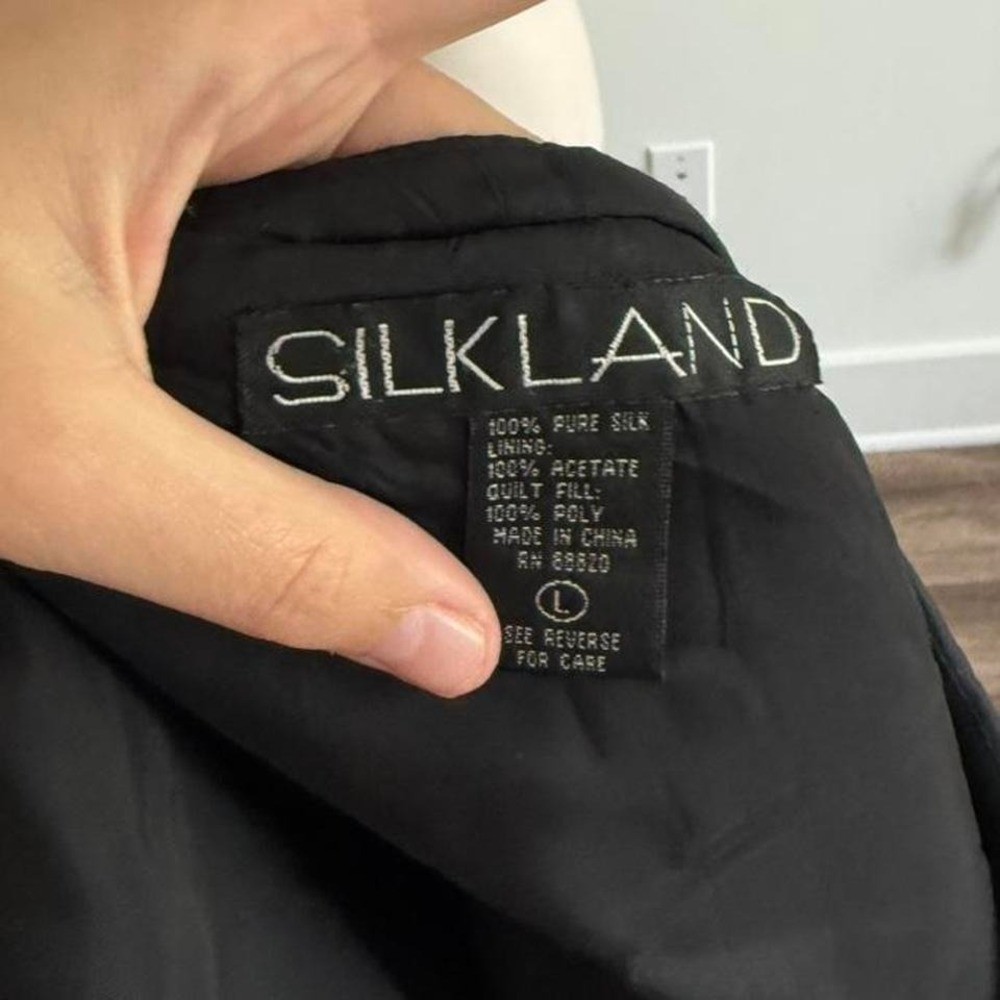 Vintage Silkland 100% Silk Red & Black Paisley Quilted Jacket Size L