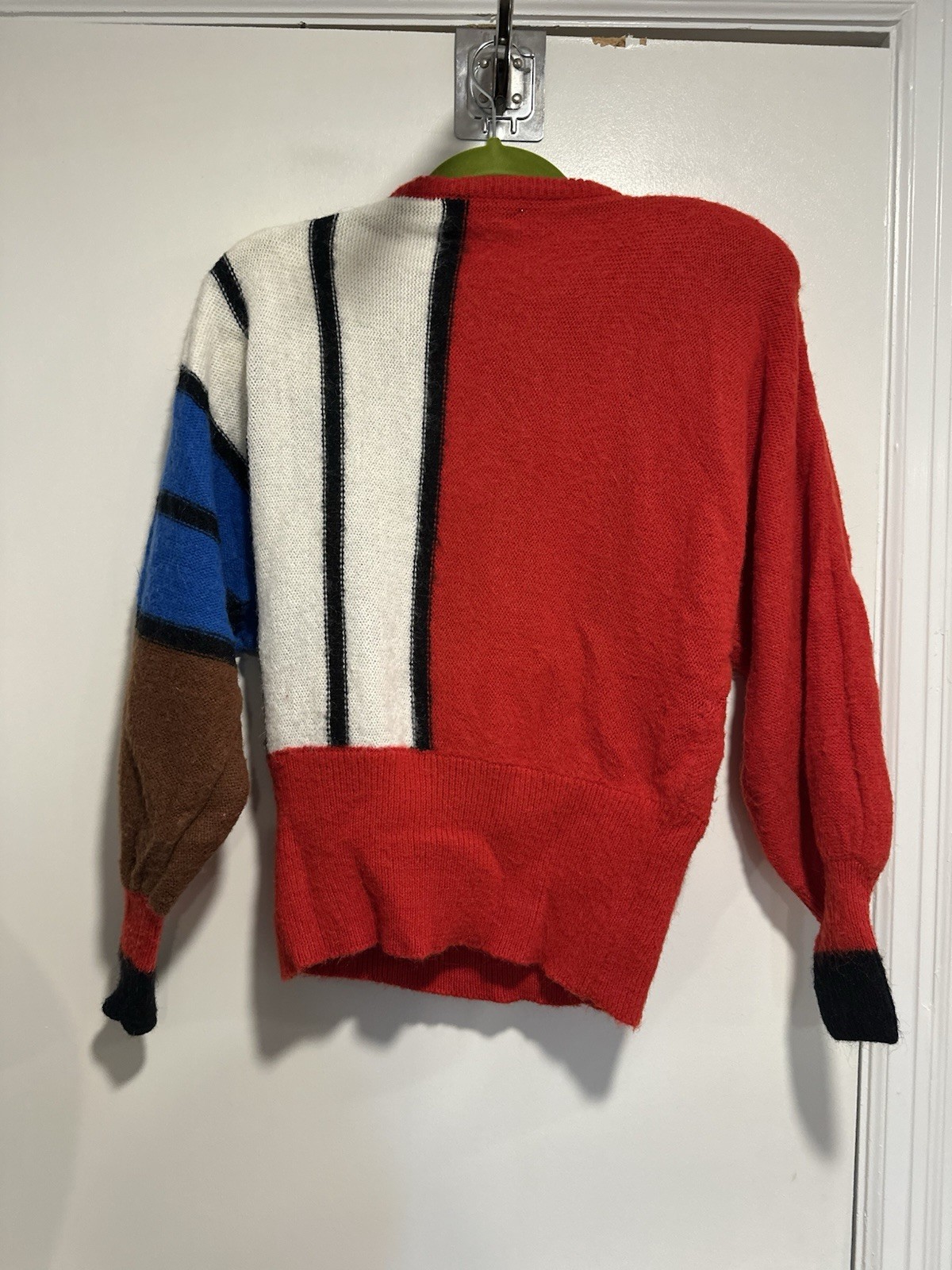 VTG 80s Lady Pricilla Sz:S bold colorblock beaded flower applique Knit sweater