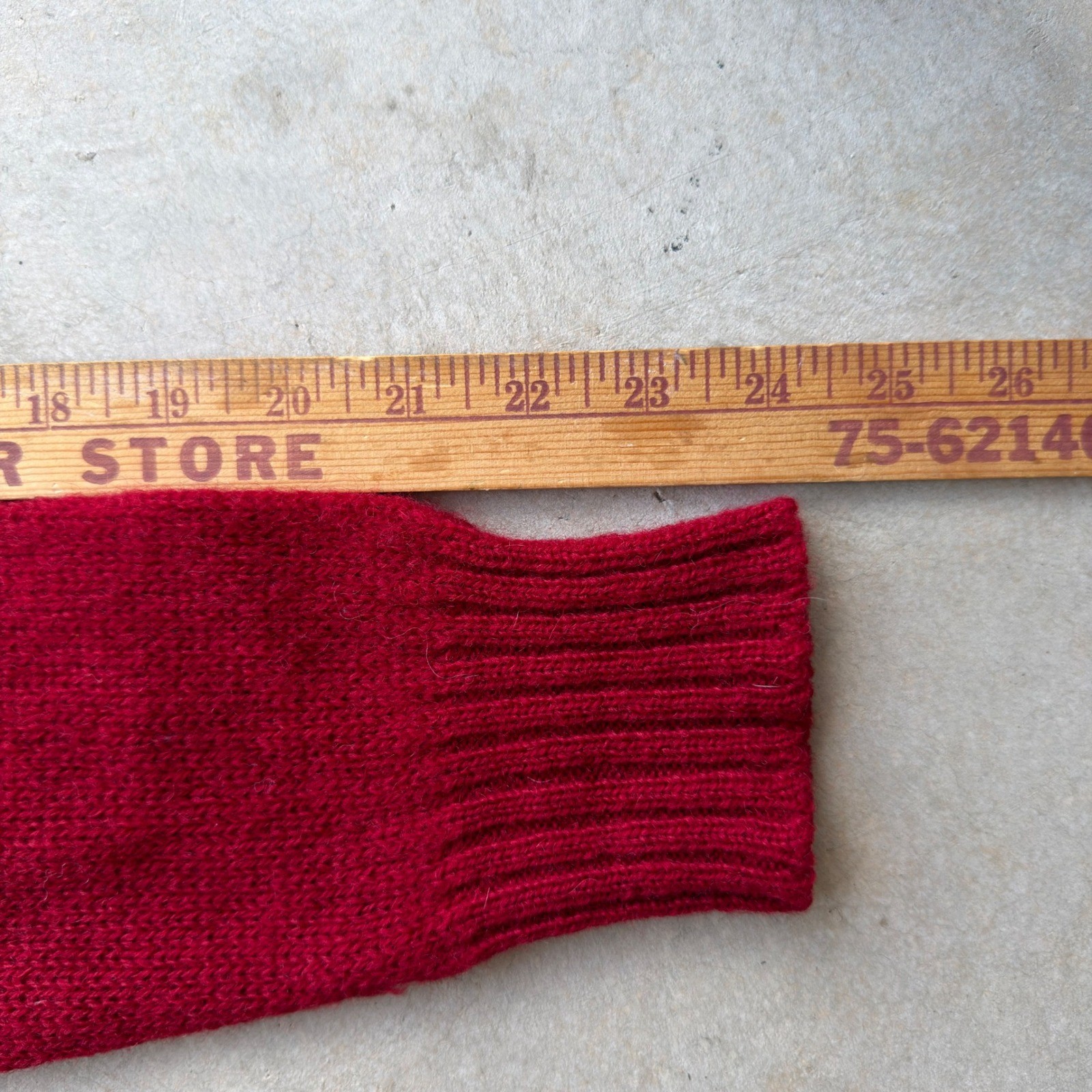 Vintage Braemar International Red Shetland Wool Sweater Mens 70s 80s Scotland