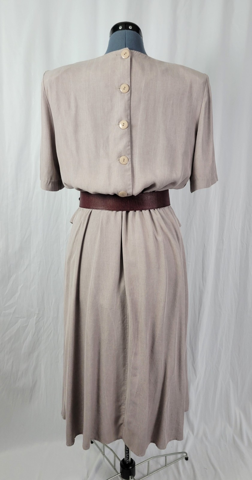Vintage Impulsive Grey/Tan Blouson Dress w Peplum & Stone Accents Size 14