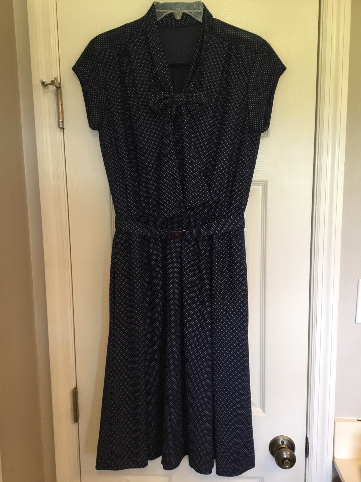 Vintage Polyester Unbranded Handmade Navy Dress/Costume Size Small with Belt