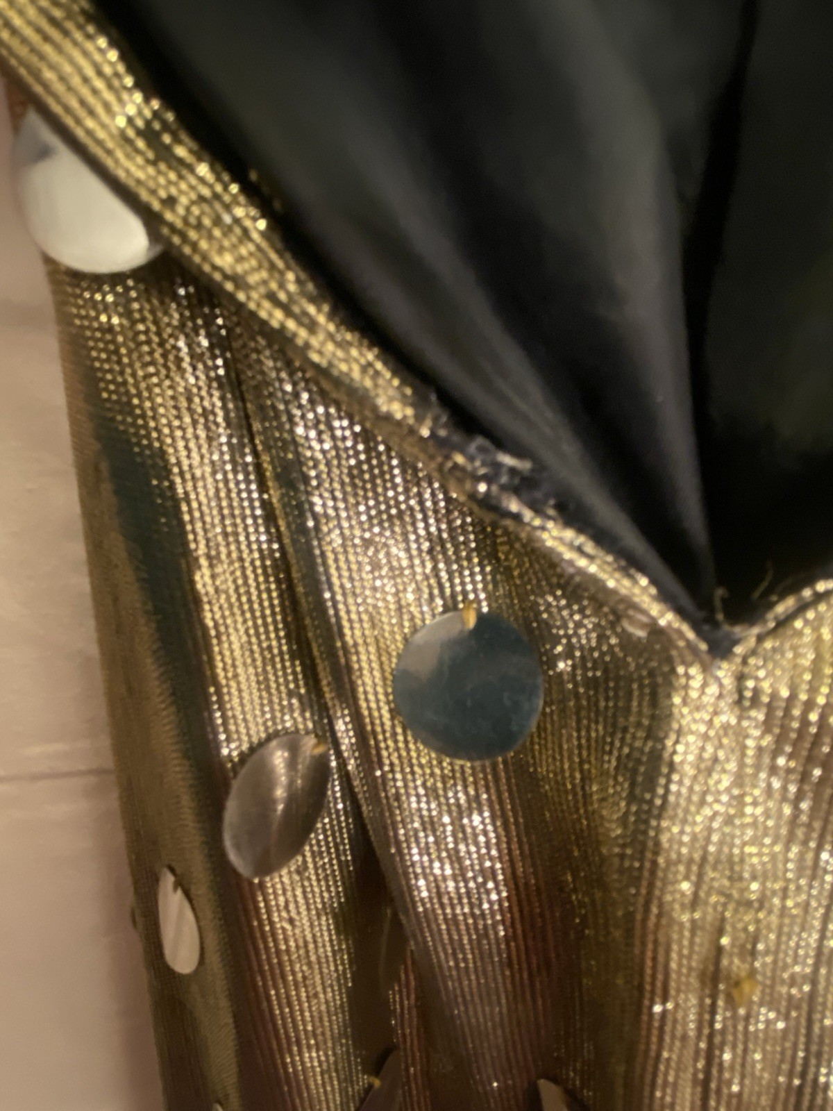 long evening dress gold + sequins in the style of the 30s large back neckline size 34