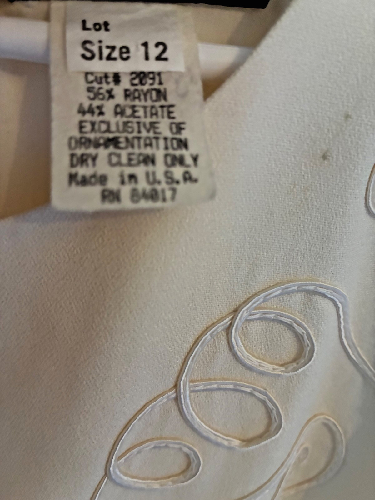 VTG Cream Dress Shoulder Pads Back Zipper Size 12 Career Cottagecore Coquette