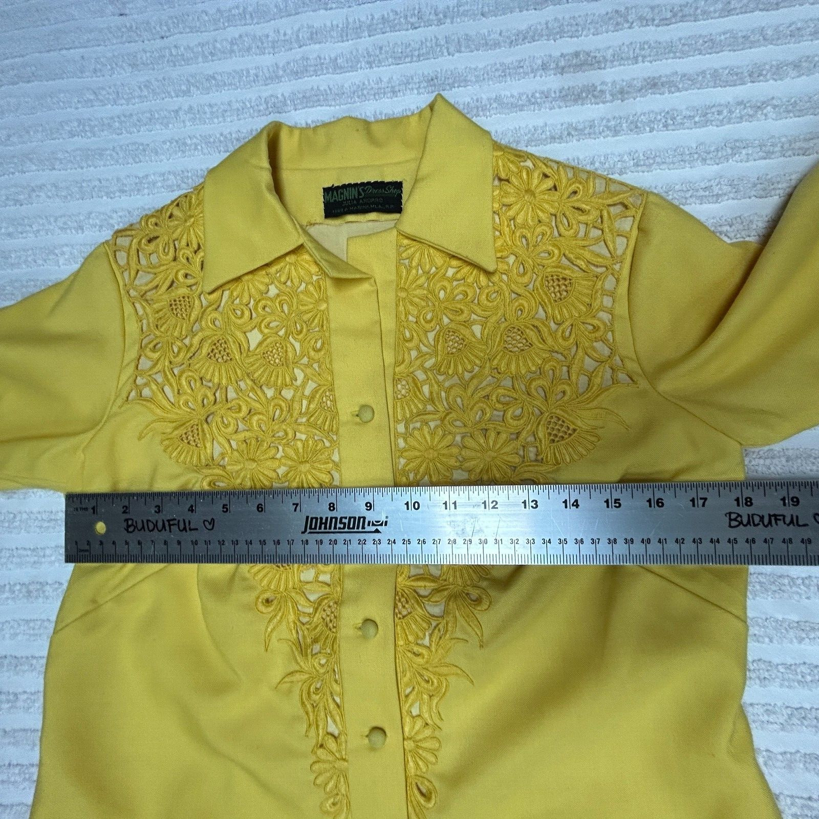 Vintage Magnin’s Julia Ahorro Womens Top Grandmacore Floral Yellow Blouse Shirt